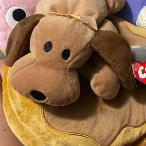 Ty the pillow pal collection. “Woof” 1994 excellent condition